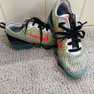 Nike Red and Black Sneakers Modern Design